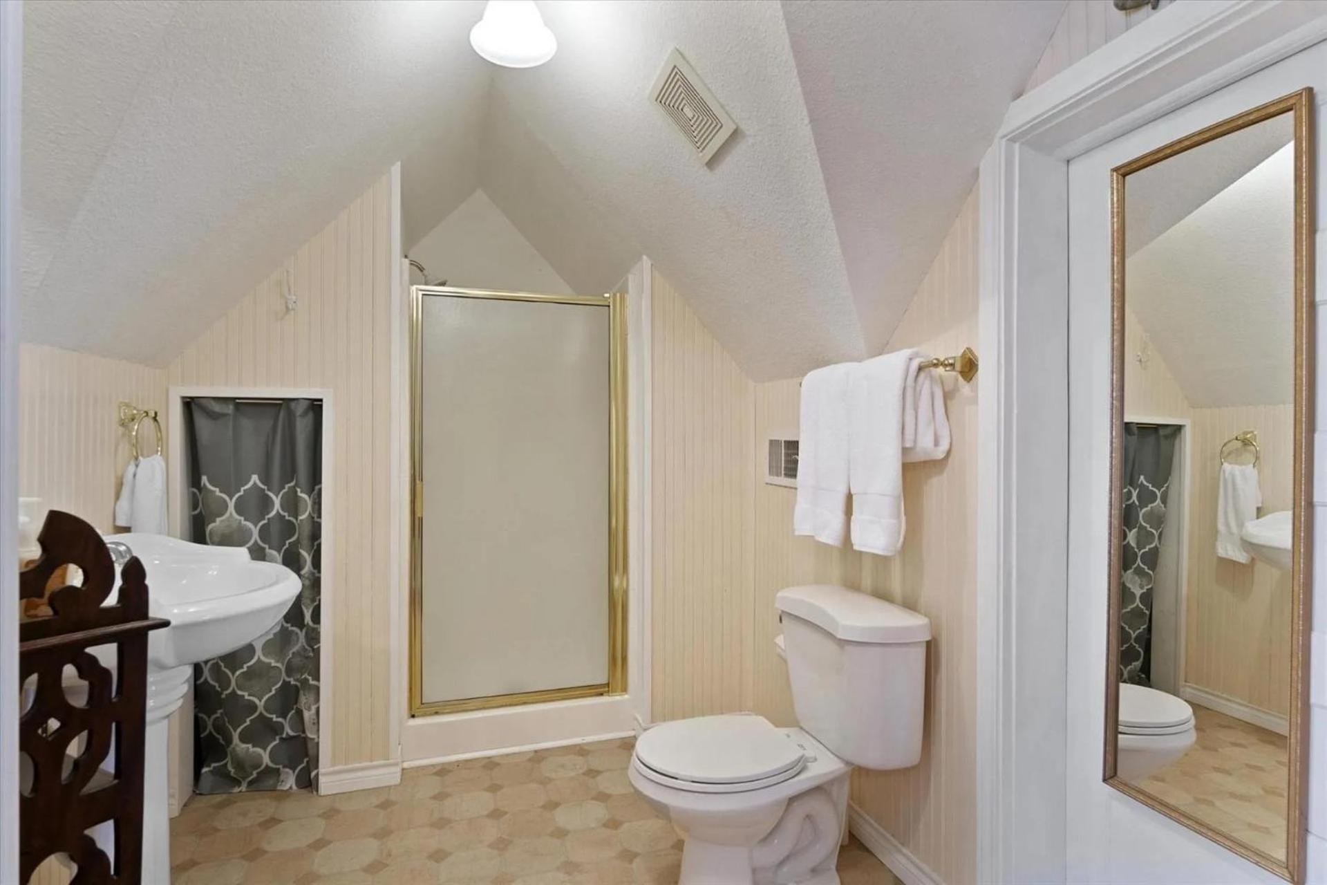 Four Winds Victorian Venue & Suites Bonham Quarto foto